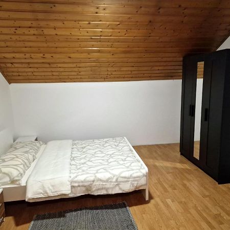 Kiki Privatne Sobe, Zagreb Airport Apartment เวลิคาโกริตซา ภายนอก รูปภาพ